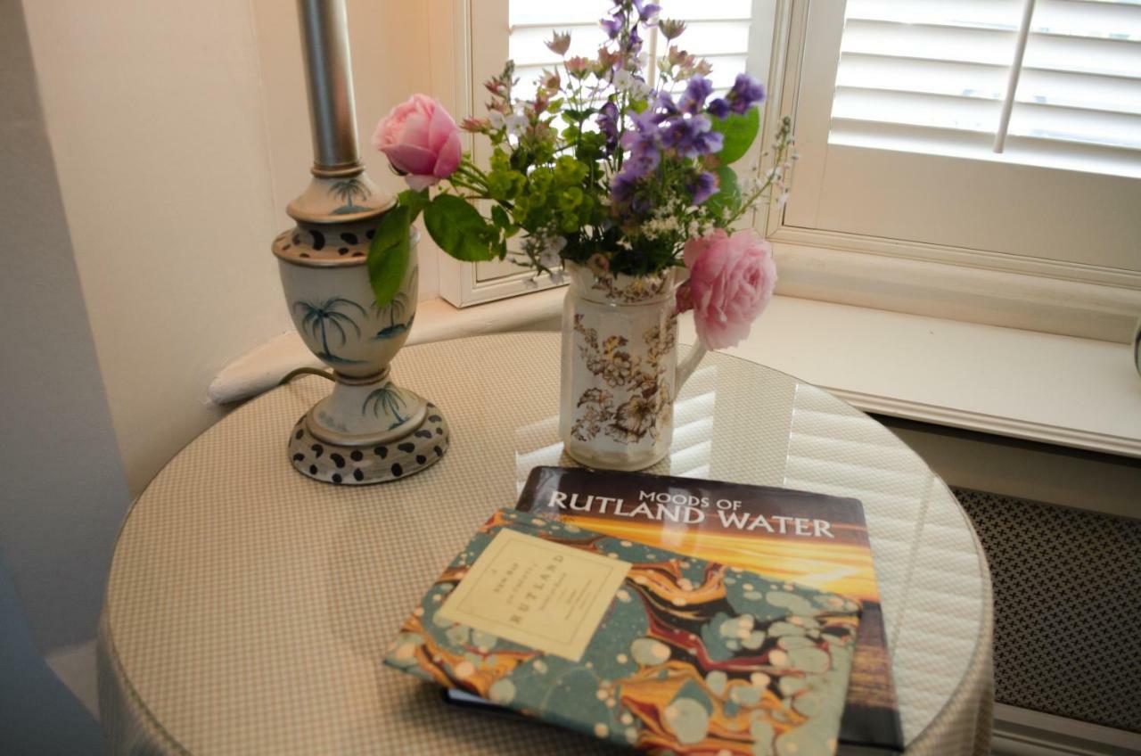 The Hollies Bed And Breakfast Uppingham Exteriér fotografie