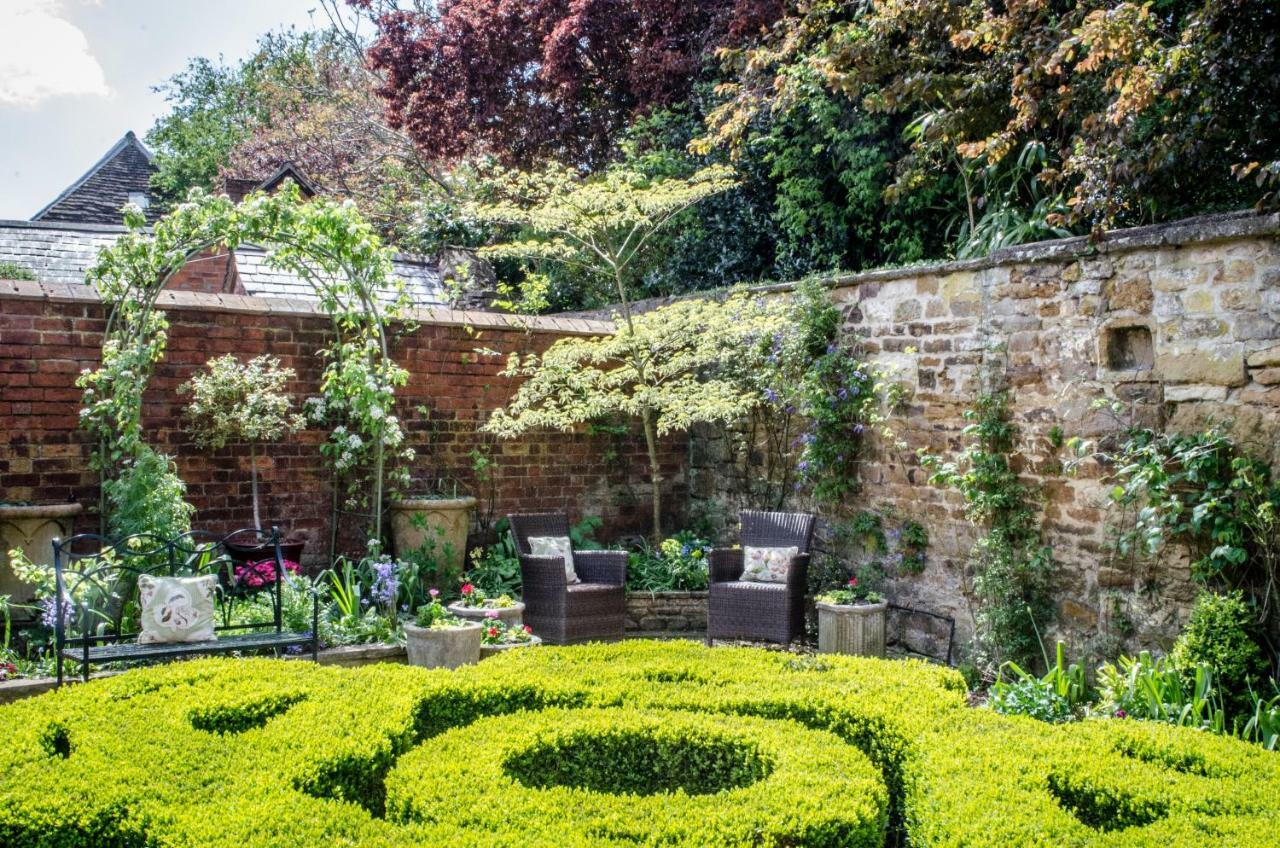 The Hollies Bed And Breakfast Uppingham Exteriér fotografie